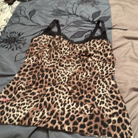 Ruby Ribbon Camis - Picture 3 of 3